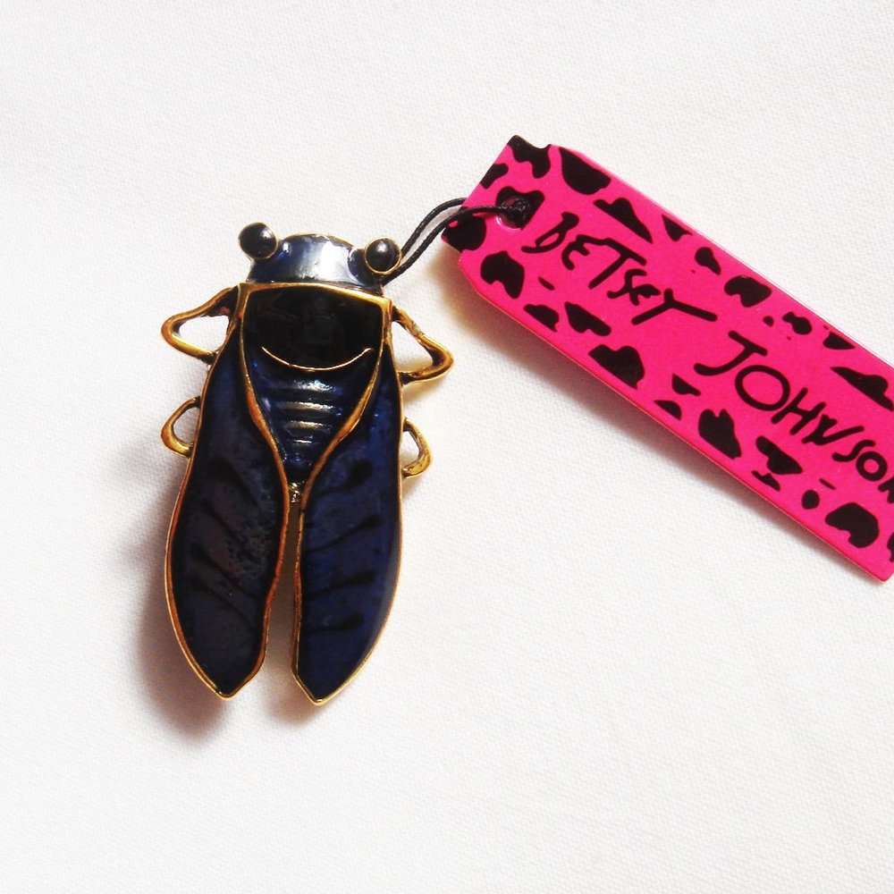 NWT BLUE CICADA BROOCH